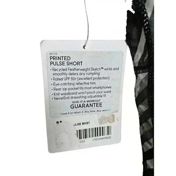 Athleta Pulse Running shorts size M Black Gray Striped Abstract Lined - Picture 3 of 5